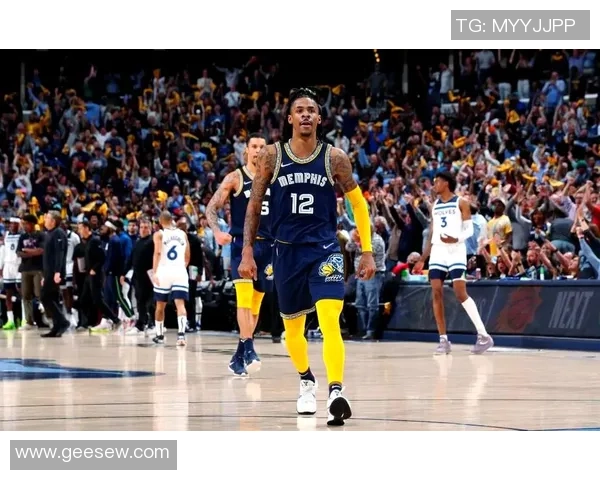 2012年NBA季后赛快船与灰熊激战第七场的精彩回顾与赛后分析