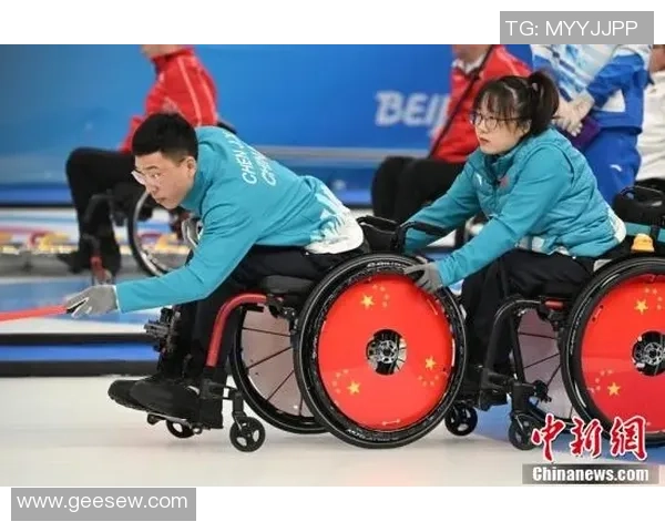 轮椅冰壶循环赛精彩对决中国队迎战瑞典队展现竞技风采 轮椅冰壶循环赛精彩对决中国队迎战瑞典队展现竞技风采